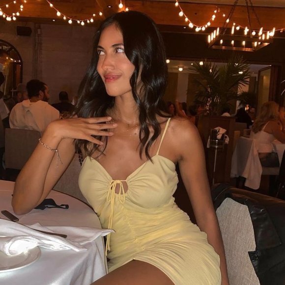 Beautiful Yellow Midi Dress - Picture 3 of 3